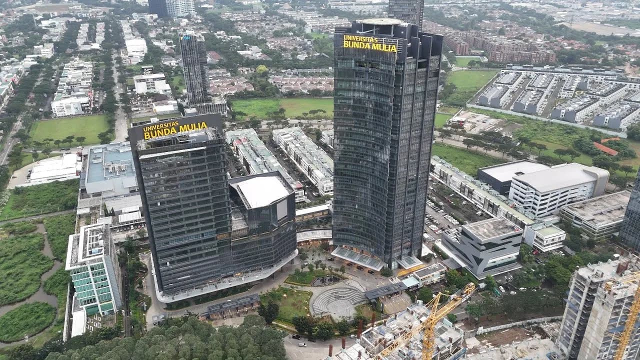 Gedung Alfa Tower